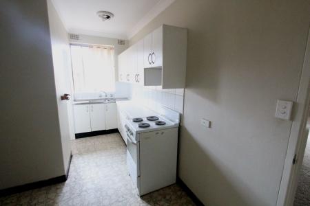 31/2 Beale Street, Liverpool, NSW 2170, Australia