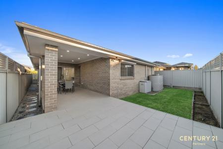 22 Chesham Avenue, Oran Park, NSW 2570, Úc