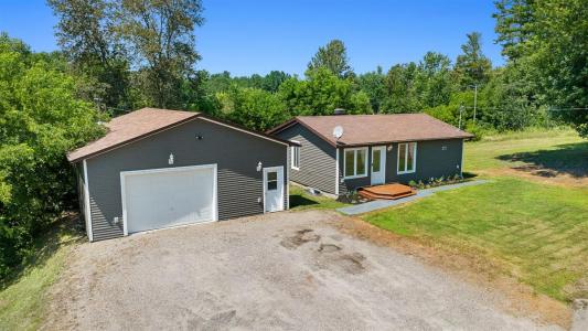 227  Ch. de la Chute, Mansfield-et-Pontefract, Québec J0X 1R0, Canada