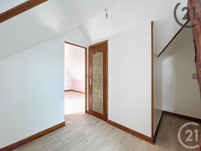 Sens, Bourgogne 89100, France