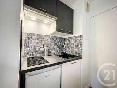 Suresnes, Île-de-France 92150, Pháp