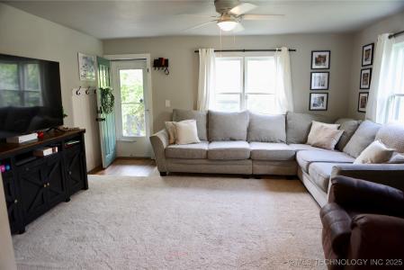 212 N Scott Street, Fort Gibson, Oklahoma 74434, USA