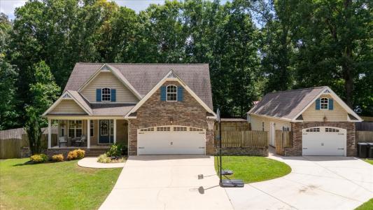 140 Hope Cir, Estill Springs, Tennessee 37330, USA
