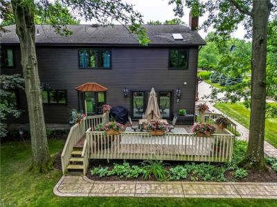 8421 Timber Trl., Brecksville, Ohio 44141, USA