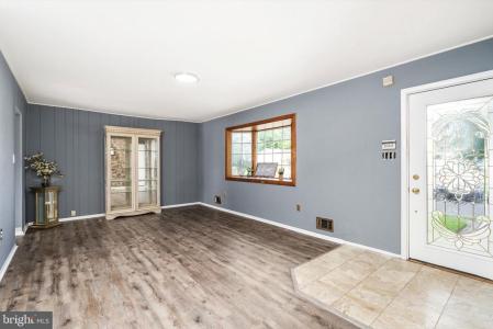 22 Gaskill Avenue, Hamilton, NJ 08610, USA