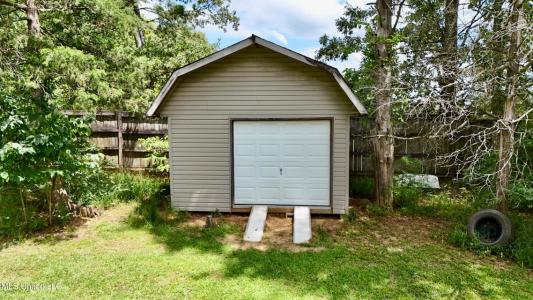 307 Longwood Drive, Clinton, Mississippi 39056, USA
