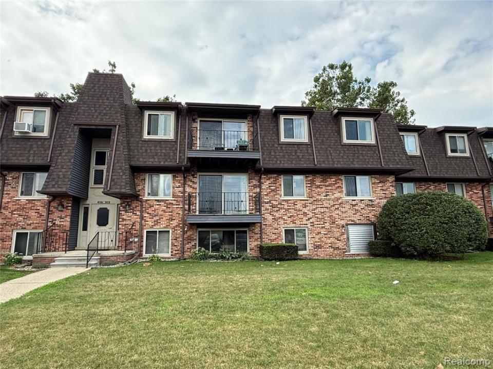 325 Riviera Drive, St Clair Shores, 密西根州 48080, 美國