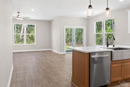 2279 Dogtrack Rd, Pensacola, Florida 32506, HOA KỲ