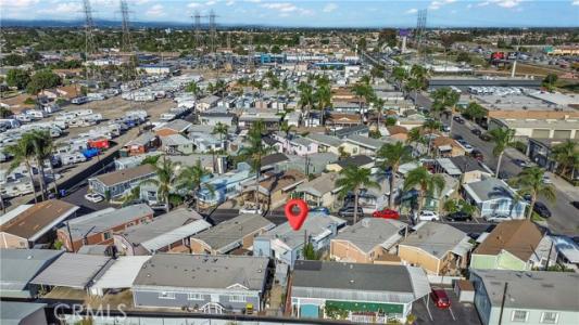 8811 Park Street, 122, Bellflower, Kaliforniya 90706, Amerika Birleşik Devletleri