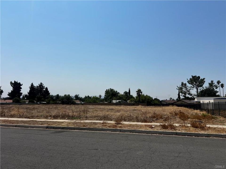 0 E Victoria St, Rialto, Califórnia 92376, Estados Unidos