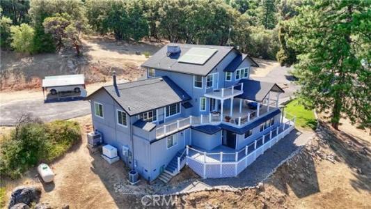 50411 China Creek Way, Oakhurst, California 93644, USA