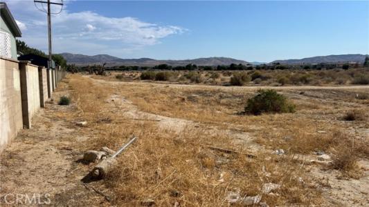 42 Stevoc Ave R, Palmdale, California 93553, Estados Unidos