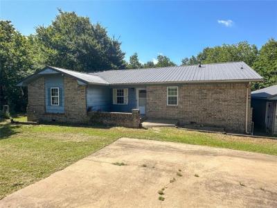 129 Country Aire, Krebs, Oklahoma 74501-7728, Estados Unidos