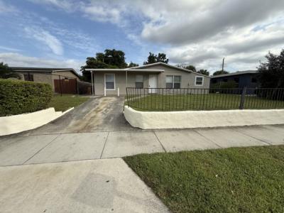 1520 W 11th Street, Riviera Beach, Floride 33404, États-Unis