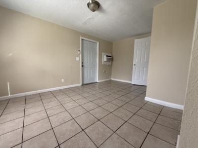 1520 W 11th Street, Riviera Beach, Florida 33404, USA