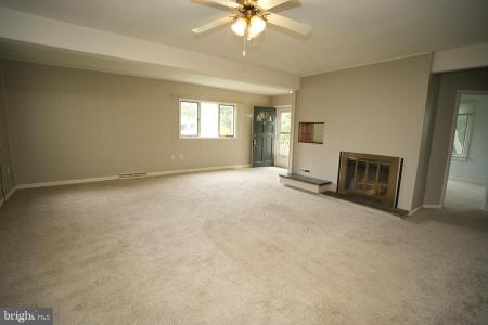215 Langley Lane, Solomons, Maryland 20688, USA