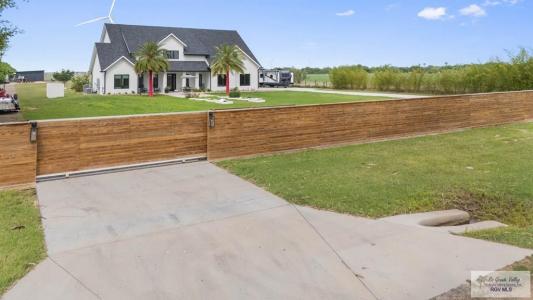 19180 Centerline Rd, Rio Hondo, Texas 78583, USA
