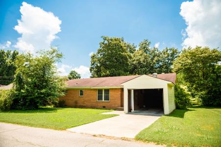309 Maple Street, Kennett, Missouri 63857