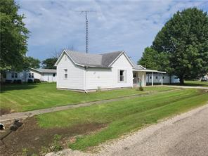 802 Indiana St, Edgewood, Illinois 62426, USA