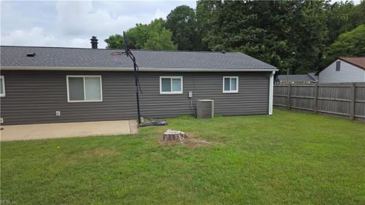 1352 KING ARTHUR Drive, Chesapeake, Virginie 23323, États-Unis
