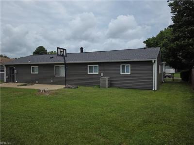 1352 KING ARTHUR Drive, Chesapeake, Virginie 23323, États-Unis