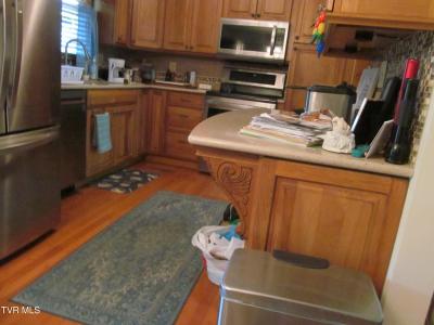 529 Old Gray Station Road, Gray, テネシー 37615, アメリカ合衆国