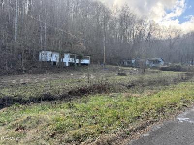 901 Old Blairs Gap Road, Kingsport, Tennessee 37660