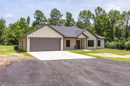 1982 FM 1819, Pollok, Texas 75969, USA