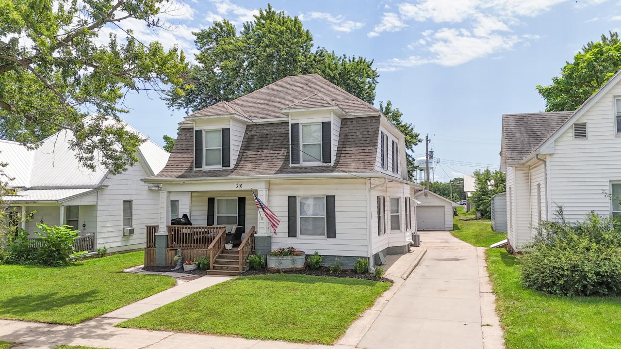 316 Taylor St., Moberly, Missouri 65270