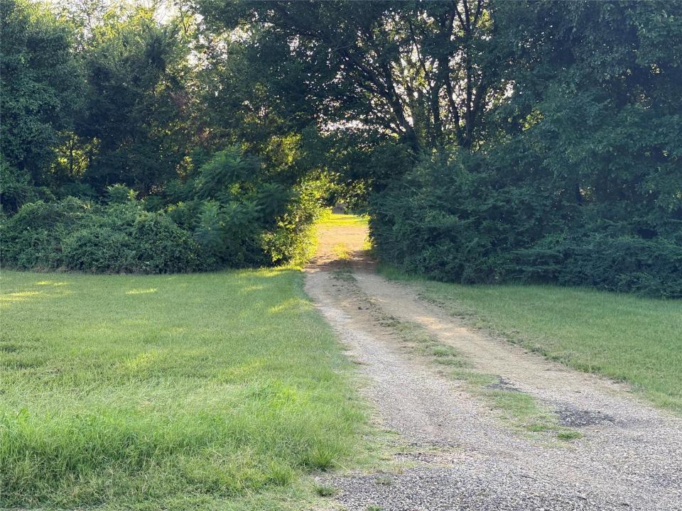 877 Farm Road 900 N, Saltillo, Texas 75478, Estados Unidos