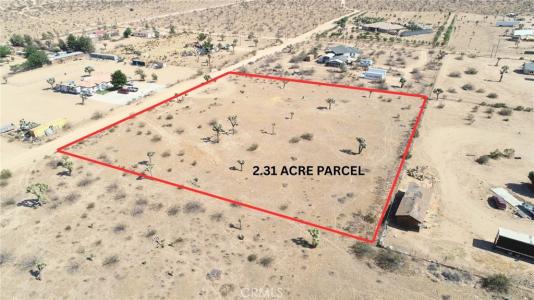 111 La Mirada Road, Phelan, كاليفورنيا 92371, الولايات المتحدة