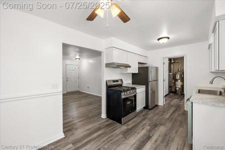 2654 Frankson Avenue, RochesterHills, Michigan 48307, USA