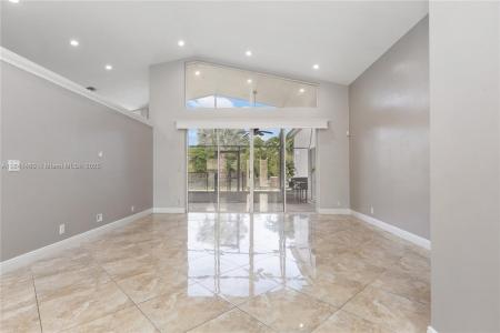 1750 NW 127th Way, Coral Springs, Floride 33071, États-Unis