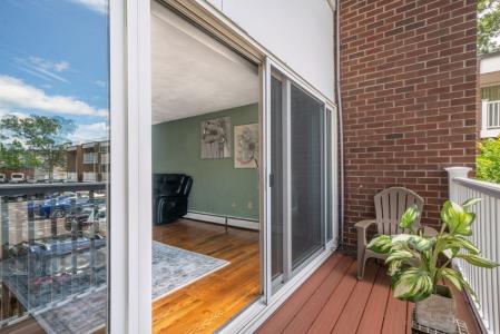 25 Jones Ter , 4, Stoughton, מסצ'וסטס 02072, ארצות הברית של אמריקה