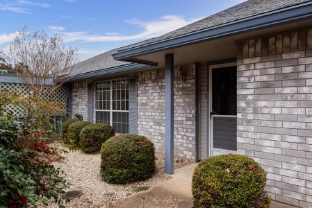 411 Fitch, Kerrville, Texas 78028, HOA KỲ