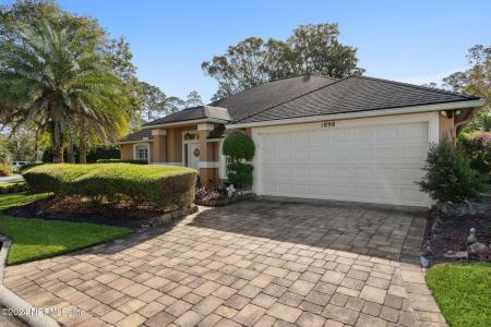 1898 Blue Heron Lane, Jacksonville Beach, Florida 32250, USA