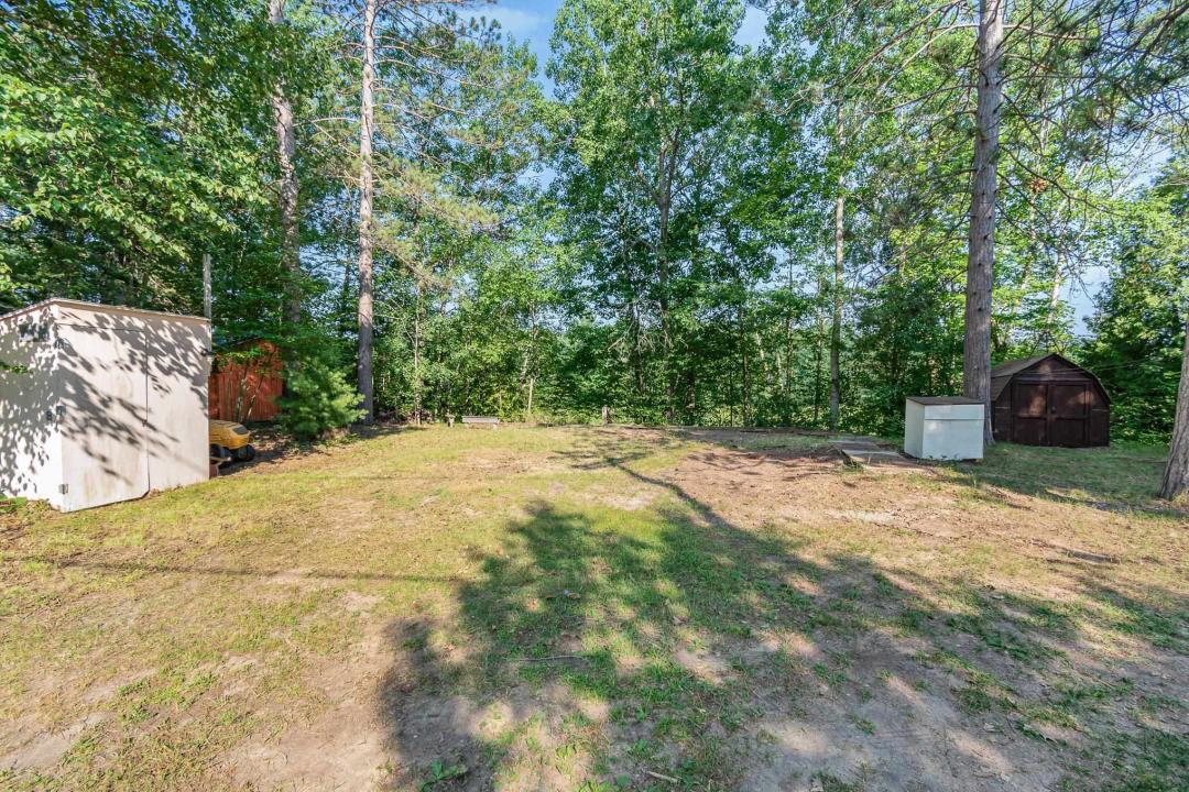 2354 S Whitney Beach, Beaverton, Michigan 48612, Stati Uniti