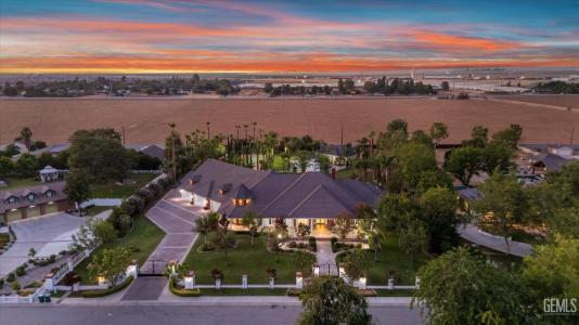 9120 Laramie Avenue, Bakersfield, California 93314, Estados Unidos