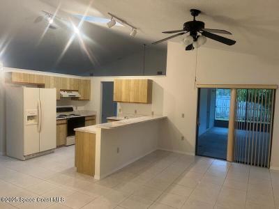 1689 Sweetwood Drive, Melbourne, 佛羅里達州 32935, 美國