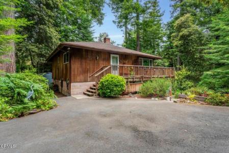 32200 Westwood Drive, Fort Bragg, קליפורניה 95437, ארצות הברית של אמריקה
