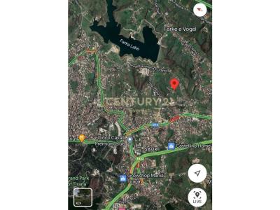 Farkë e vogël, Tirana, Albania