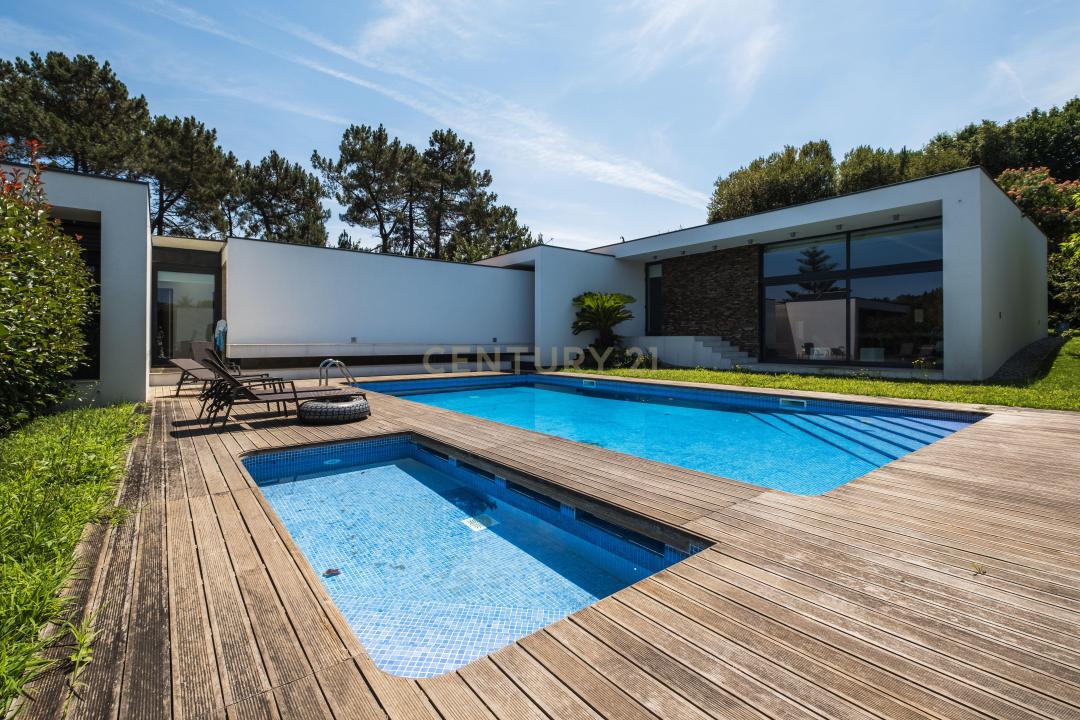 Lousada, Porto 4620-926, Portogallo