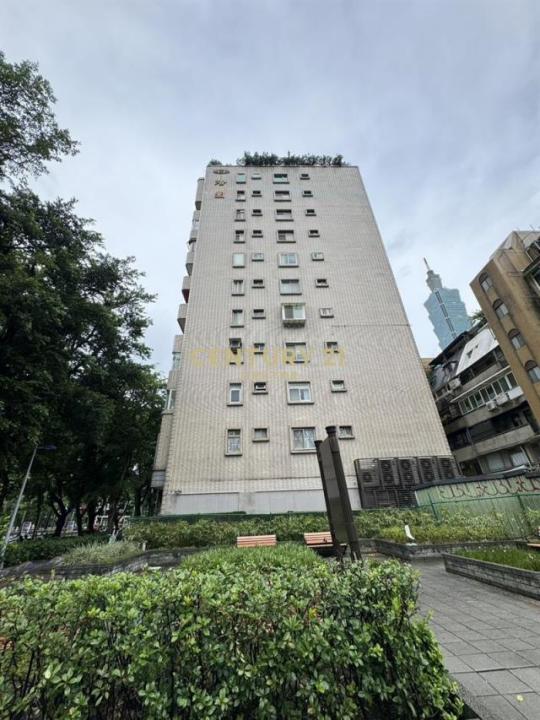 仁愛路四段, Xinyi Dist., Taipei 110, Taiwán