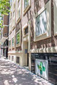 Madrid, Comunidad De Madrid 28006, Spain