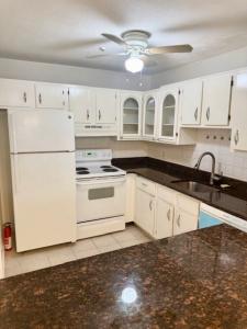 595 Revere Beach Pkwy , 21, Revere, Massachusetts 02151, Stati Uniti