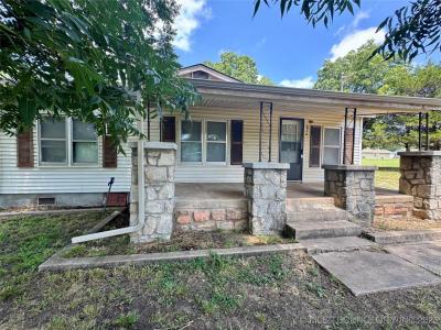 214 E 9th, Cushing, Oklahoma 74023