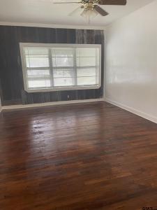 312 5th St SW, Bogata, 得克萨斯州 75417, 美国