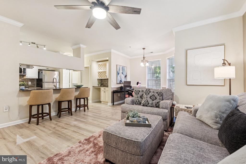 12909 Centre Park Circle , 107, Herndon, Virginia 20171, Stati Uniti