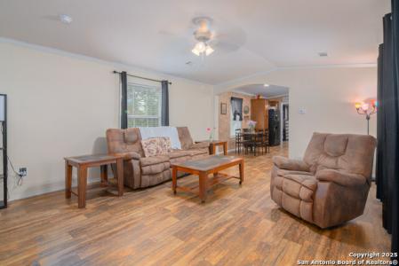107 Deep Woods, Seguin, テキサス 78155, アメリカ合衆国