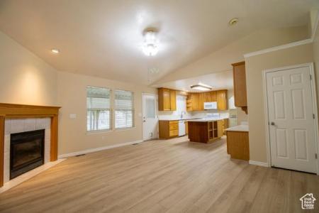 362 S 950 ST W, Layton, Utah 84041, Estados Unidos
